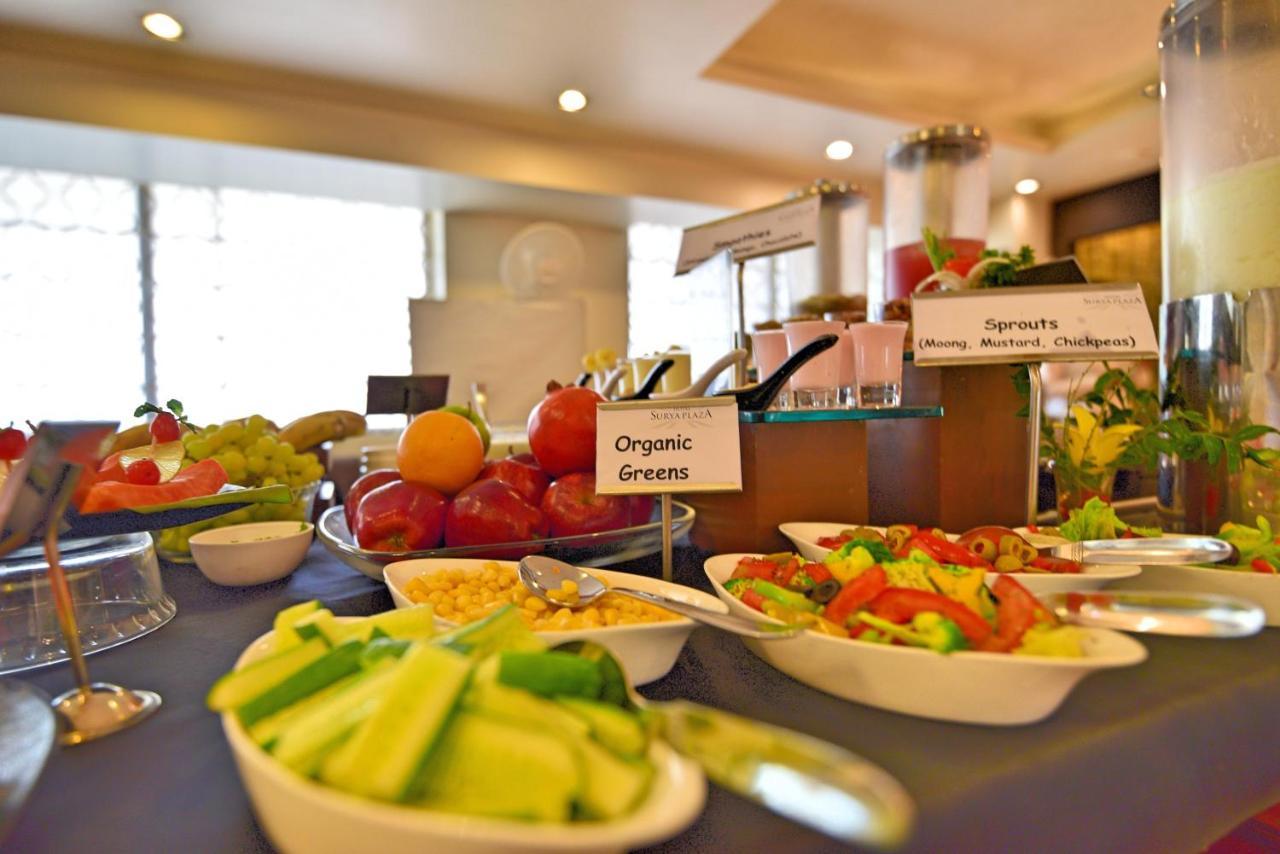 Hotel Surya Plaza Kota  Kültér fotó